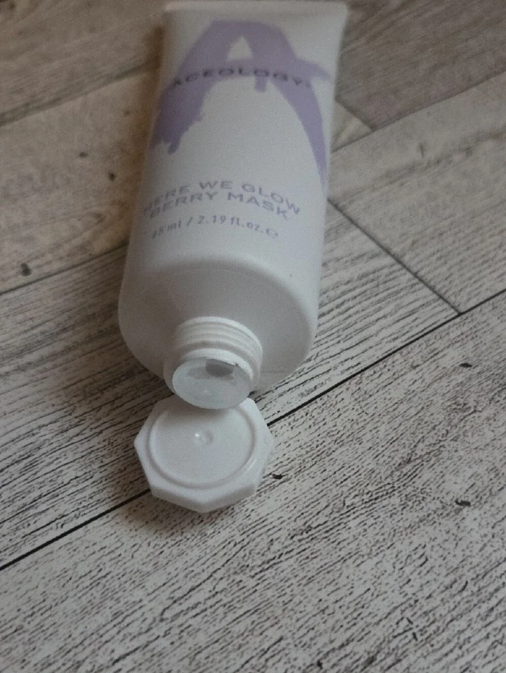 Aceology Here We Glow Berry Mask
